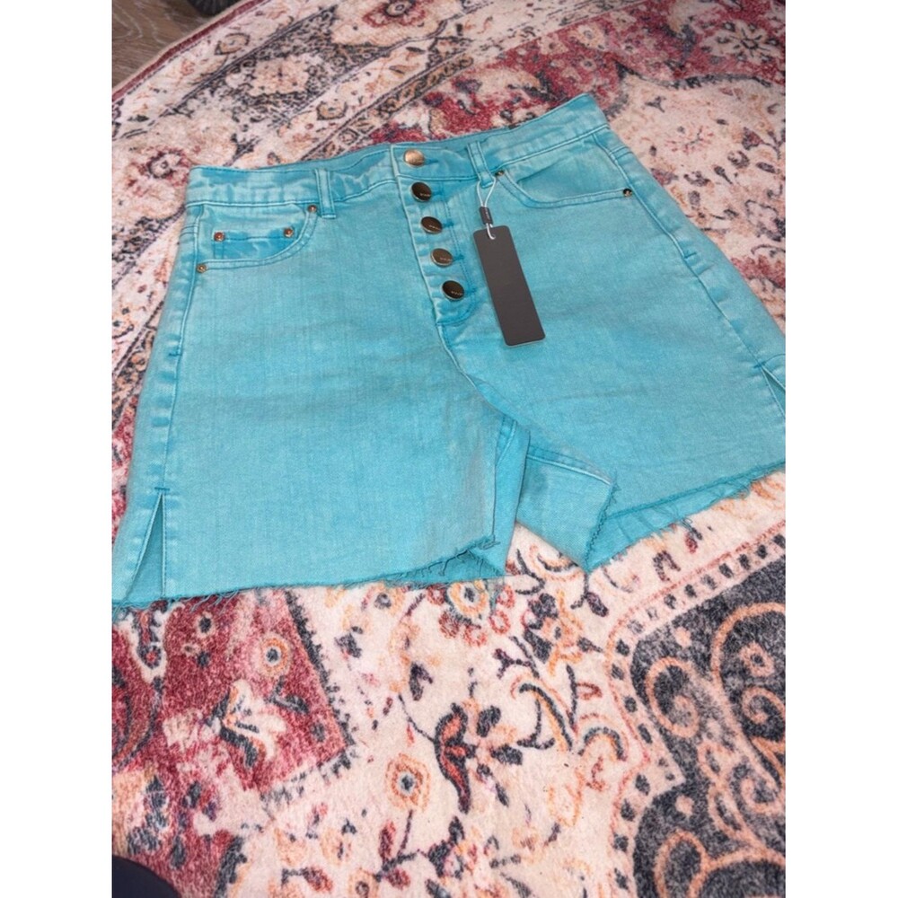 Tractr brand from Nordstrom Turquoise teal Button-Up Jean Shorts